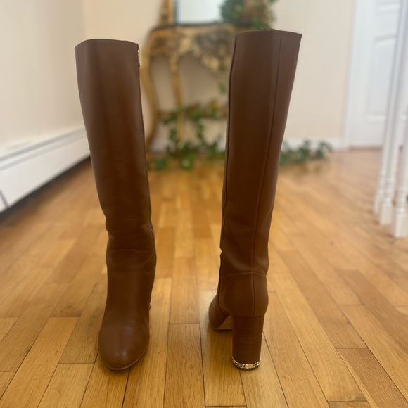 Michael Kors, worn one time - Picture 2 of 4